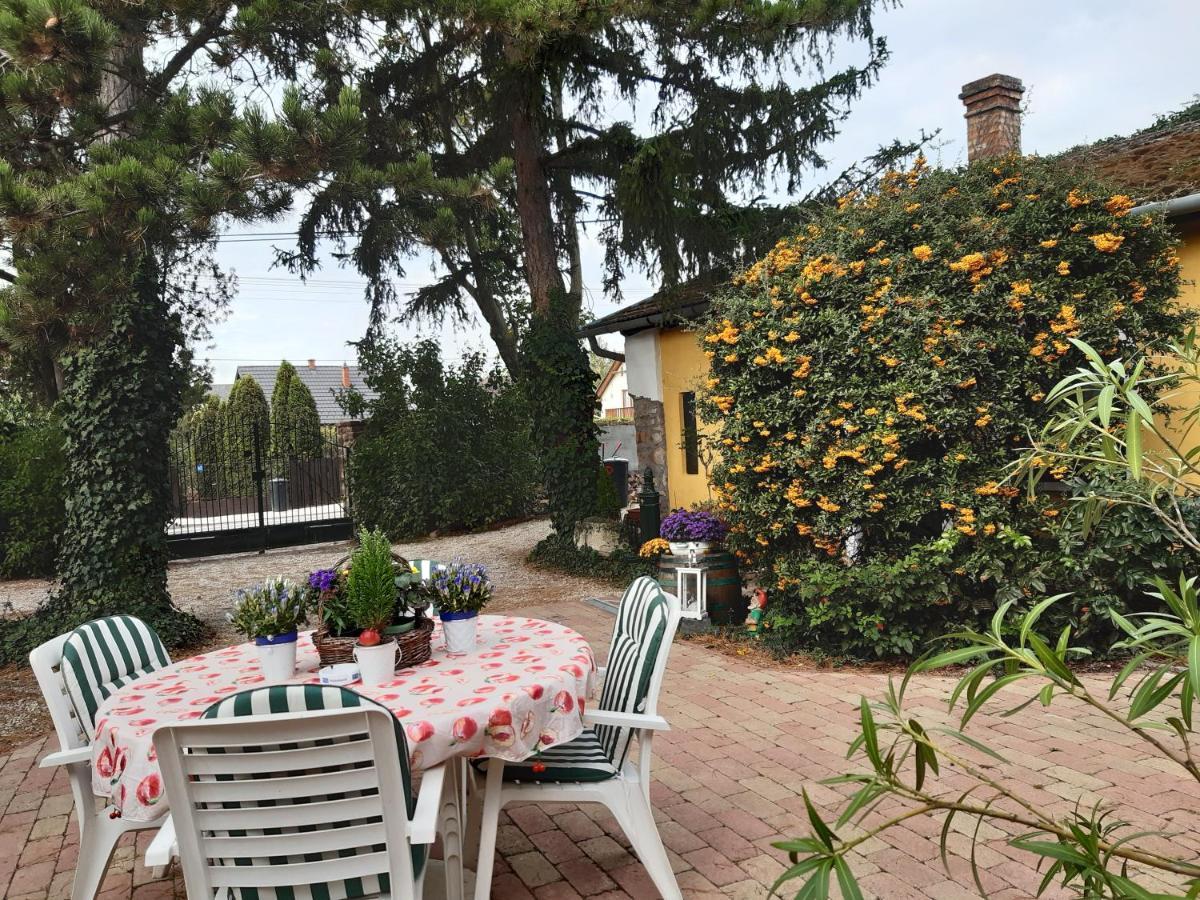Villa-Magdi Vendeghaz Révfülöp Zewnętrze zdjęcie