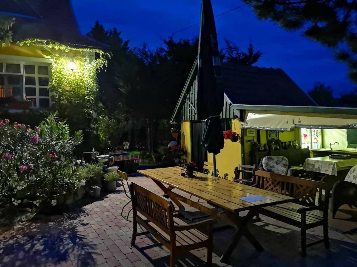 Villa-Magdi Vendeghaz Révfülöp Zewnętrze zdjęcie